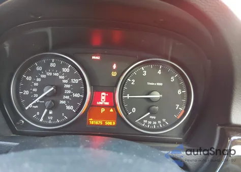 2008 BMW 328I z USA, uszkodzony, nr VIN WBAVA33548KX89925